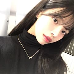 유니버스 레이블 민지유