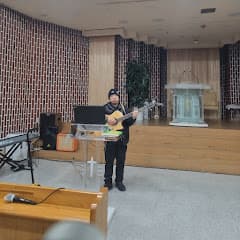 기타치는 예배자 (토 pm1)